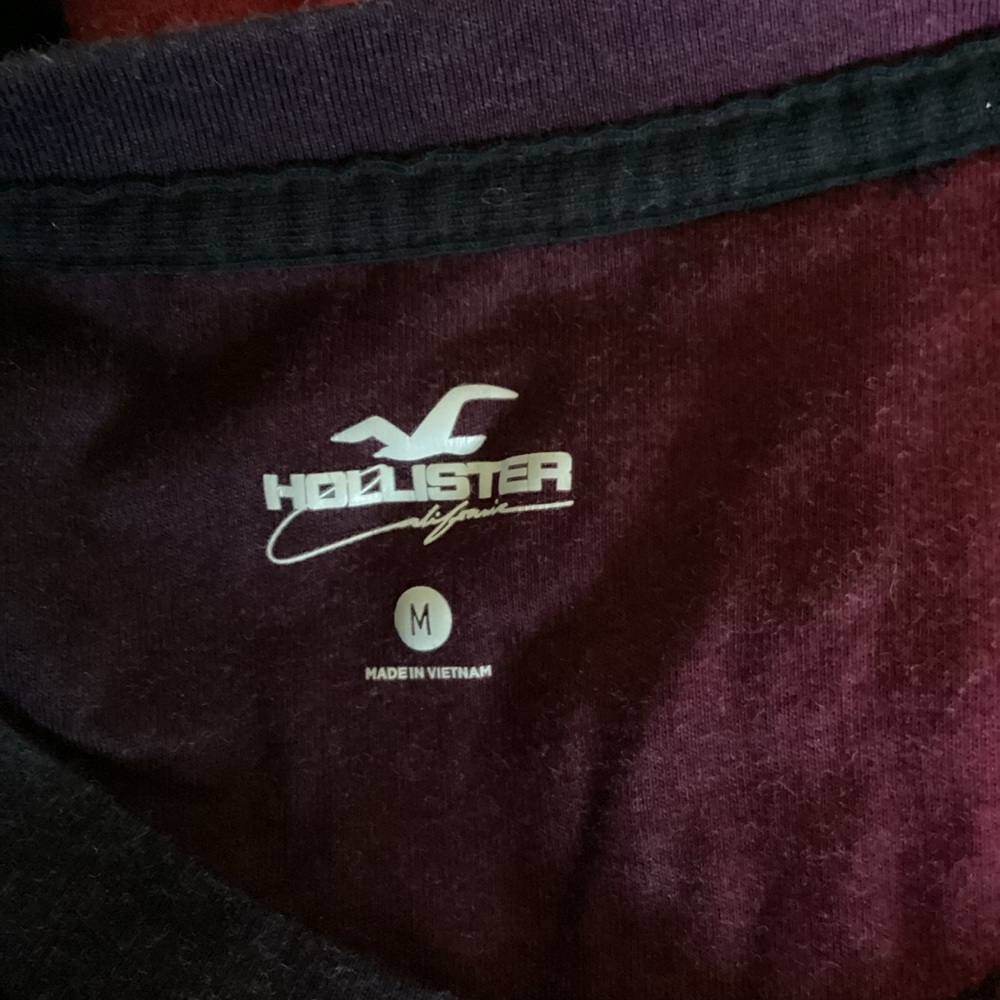 BUNDLE OF 3 HOLLISTER CALIFORNIA T-SHIRTS SIZE MEDIUM - Picture 7 of 13